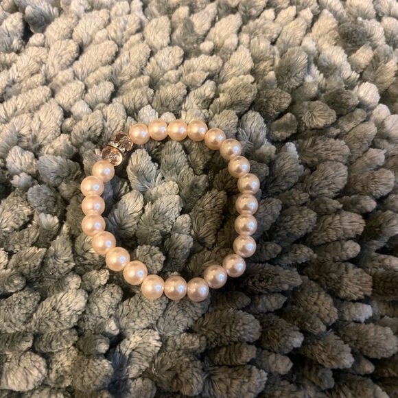 Pink pearls - Picture 2 of 2